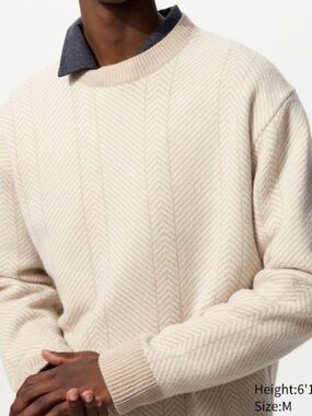 JW ANDERSON Cream Chevron-Textured Crewneck Sweater 100% wool